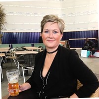 Pink Group Employee Lisa Holmes's profile photo