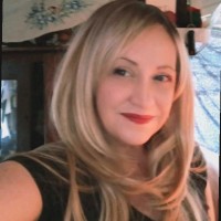 PF Changs China Bistro Employee Becky Samples's profile photo