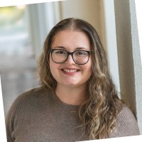 Elizabeth Phillips Email & Phone Number