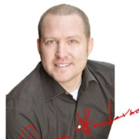 Social Paragon Employee L. Henderson's profile photo