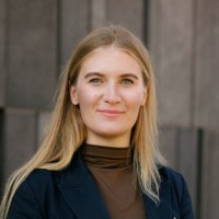 Samira Advisors Employee Julia O.'s profile photo