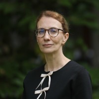 Nadya Lazarova Email