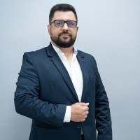 Magazine DIANA Employee Iulian Dita's profile photo