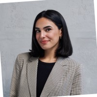 Tutku Gündoğan Email
