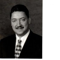 7-Eleven Employee Luis Bello's profile photo