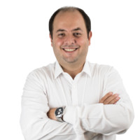 Beslan Çeli̇kcan Email