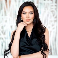 Rogers Healy and Associates Employee Lindsey Austin's profile photo