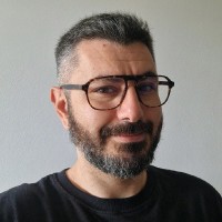 Maurizio la Paglia Email