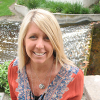 E-mail e número de telefone de Lori Smith