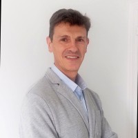 Manel González Huete Email