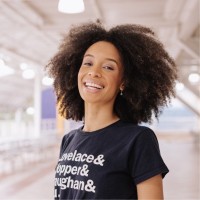 PrograMaria Employee Stefani Freitas's profile photo