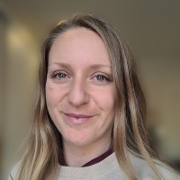 Elizabeth Llewelyn Email