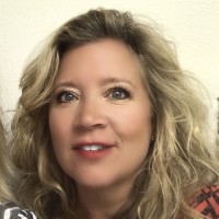 Pin Oak Energy Partners LLC Employee Leslie Gearhart's profile photo