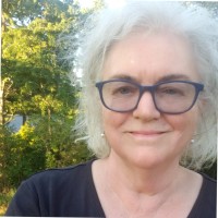 Evelyn Roberts Email & Phone Number