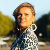Caroline Plancqueel Email