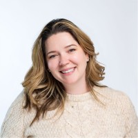 Siobhan Juniku Email & Phone Number