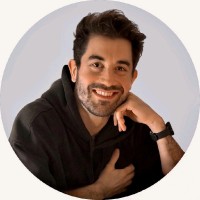Josef Naghizadeh Email