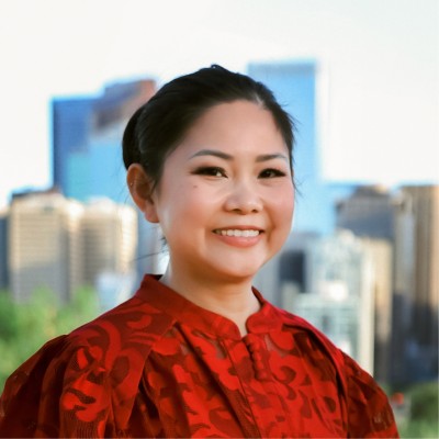Trang Vo Email & Phone Number