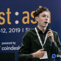 Shuffle , Inc. Employee Sterling Ginther's profile photo