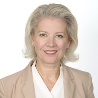 Chloe Watts Email & Phone Number