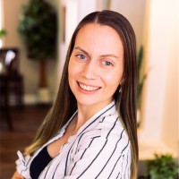 Desert Dimensions Properties Employee Emily Huth's profile photo
