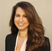 Mayra Dominguez Email & Phone Number