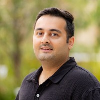 Kia Rashidi Email