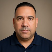 Perfect Hydration Employee Emil Iglesias's profile photo