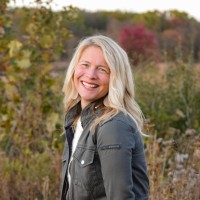 CellarStone Inc. Employee Julie Wiley's profile photo