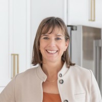 Lauren Magee Email & Phone Number