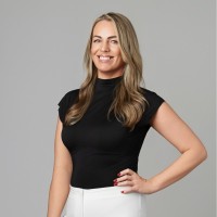 Superior Realty Group Employee Leana Hellman's profile photo