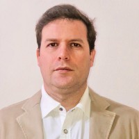 PENTEO Employee Alejandro Ayala Vera's profile photo