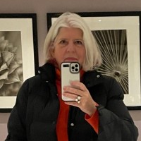 Coutours Employee Emma Parker's profile photo