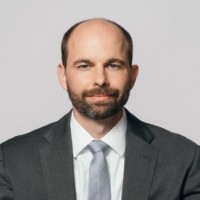 Arnold Ventures Employee Justin Lowe's profile photo
