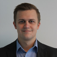Mads Giebel Email