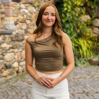 AEMA-ESG Employee Alicia Ferland's profile photo