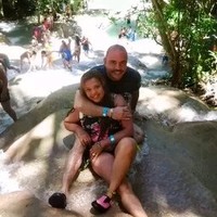 BURNDY LLC Employee Ray Velez's profile photo