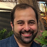 Marcus Lacerda Email