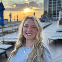 Lindsey Gilbert Email & Phone Number