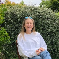 Charly Earnshaw Email & Phone Number