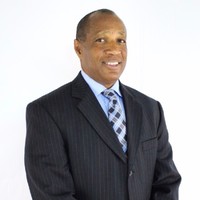 Innovation Partners, LLC Employee Earl McCrary's profile photo