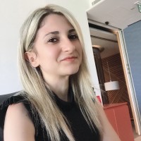 Ayşe Çınar Email