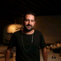 E-mail e número de telefone de Nadav Rosenberg