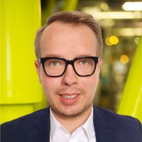 Mateusz Uraziński Email