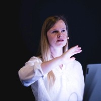 Giselle van Dongen Email