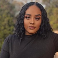 Vanja Thompson Email