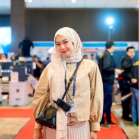 Elis Lisdiawati Email