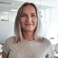 Madeleine Lindberg Email