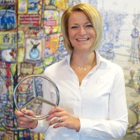 Linda van Horssen Email