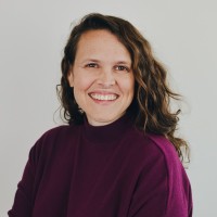 Holli Anderson Email & Phone Number